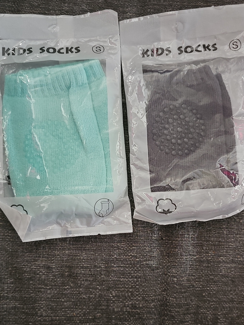 Kids Socks Non-Slip Grip Socks - Mint and Gray